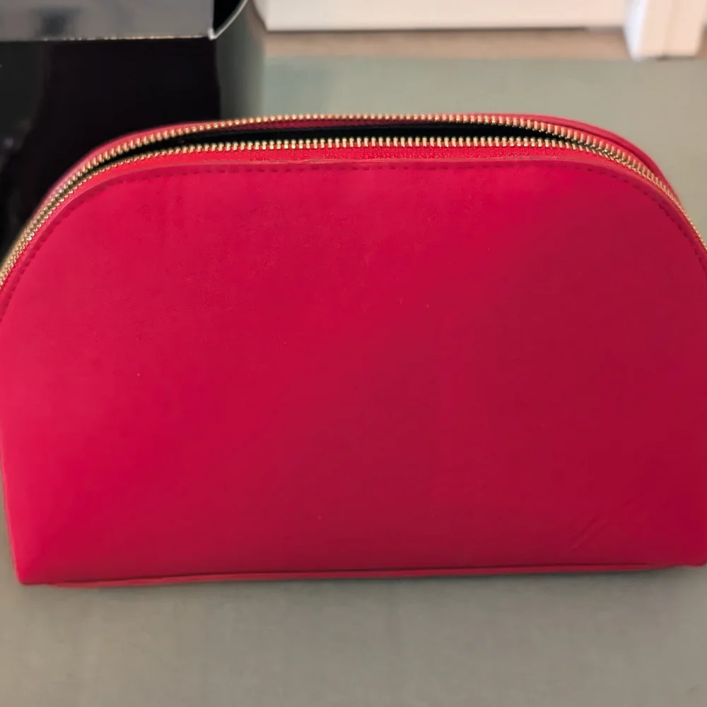 Dolce & Gabbana Red Women's Cosmetic Bag - Picture 5 of 5